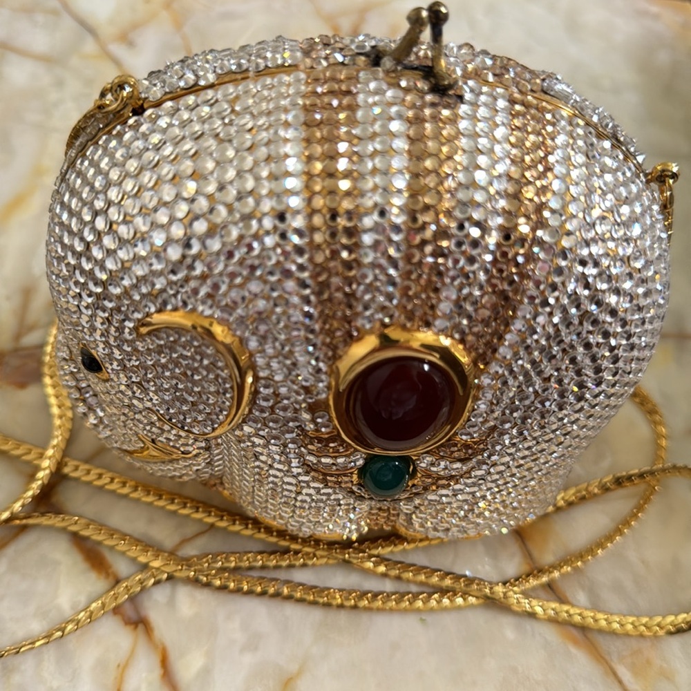 ELEGANT ELEPHANT LUXURIOUS SWAROVSKI CRYSTALS NIGHT BAG - Picture 4 of 12